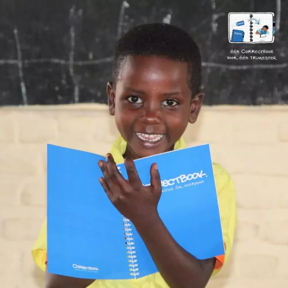 Correctbook | A4 | 40 pagina's gelinieerd | Ink Black