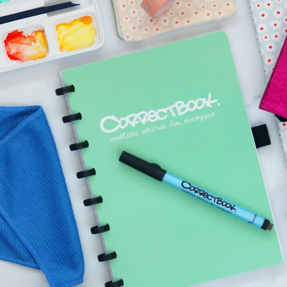 Correctbook | A5 | 40 pagina's gelinieerd | Mint Groen